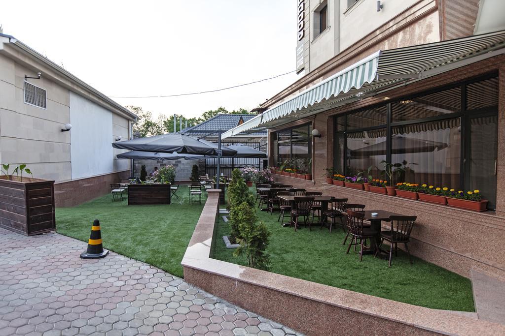 阿尔玛酒店 酒店